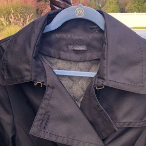 Tahari Black 44 inch long trenchcoat size medium